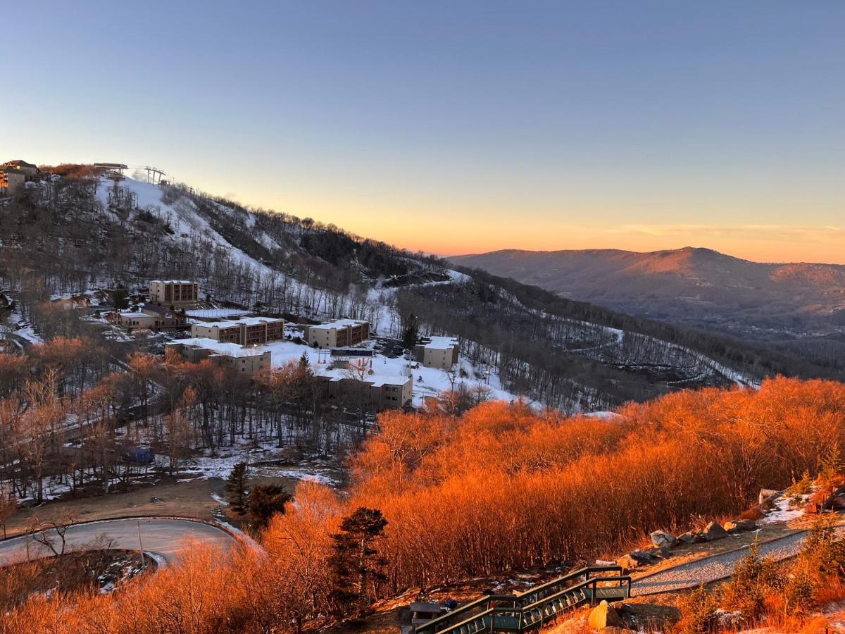 شوغر ماونتين On Top Of The World At Sugar Top Resort المظهر الخارجي الصورة